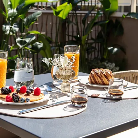 Dama - Luxury Aparthotel