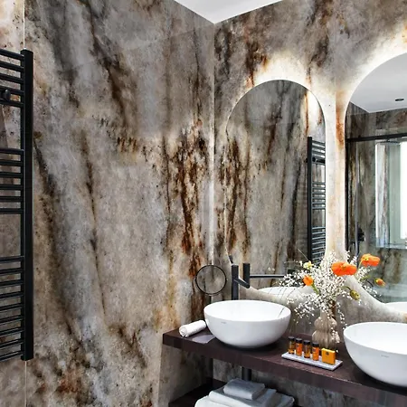 Dama - Luxury Aparthotel Pompei