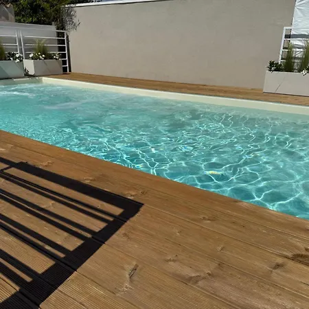 Dama - Luxury Aparthotel Pompei